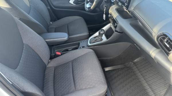 Toyota Yaris 1.5 Hybrid Active 2023 m. 2