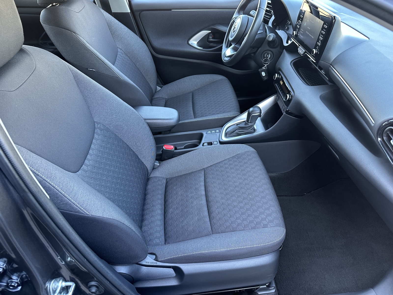 Toyota Yaris 1.5 Hybrid Active 2023 m. 4
