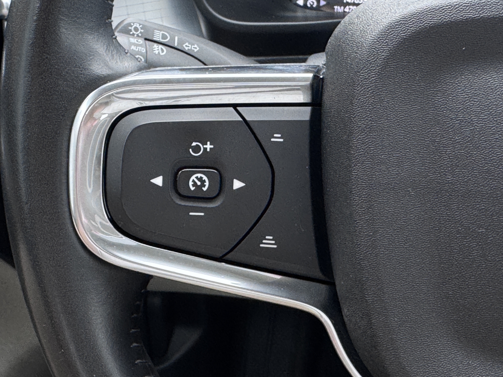 Volvo XC40 1,5 Plug-in Momentum 2020 m. Įkraunamas hibridas 15
