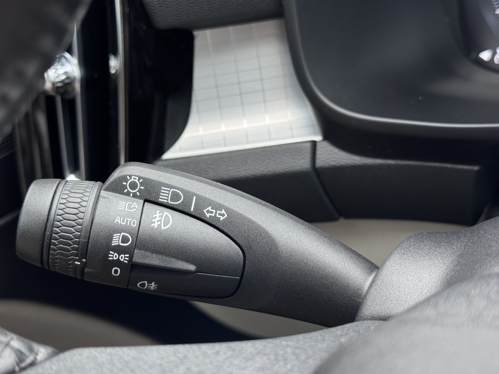 Volvo XC40 1,5 Plug-in Momentum 2020 m. Įkraunamas hibridas 16