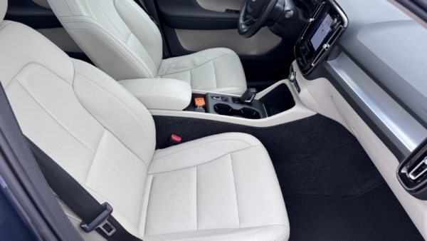 Volvo XC40 1,5 Plug-in Momentum 2020 m. Įkraunamas hibridas 9