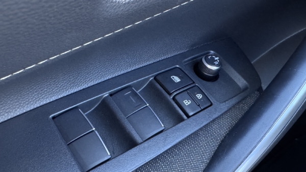 Toyota Corolla TS 1.8 Hybrid Active 2024 m. 25