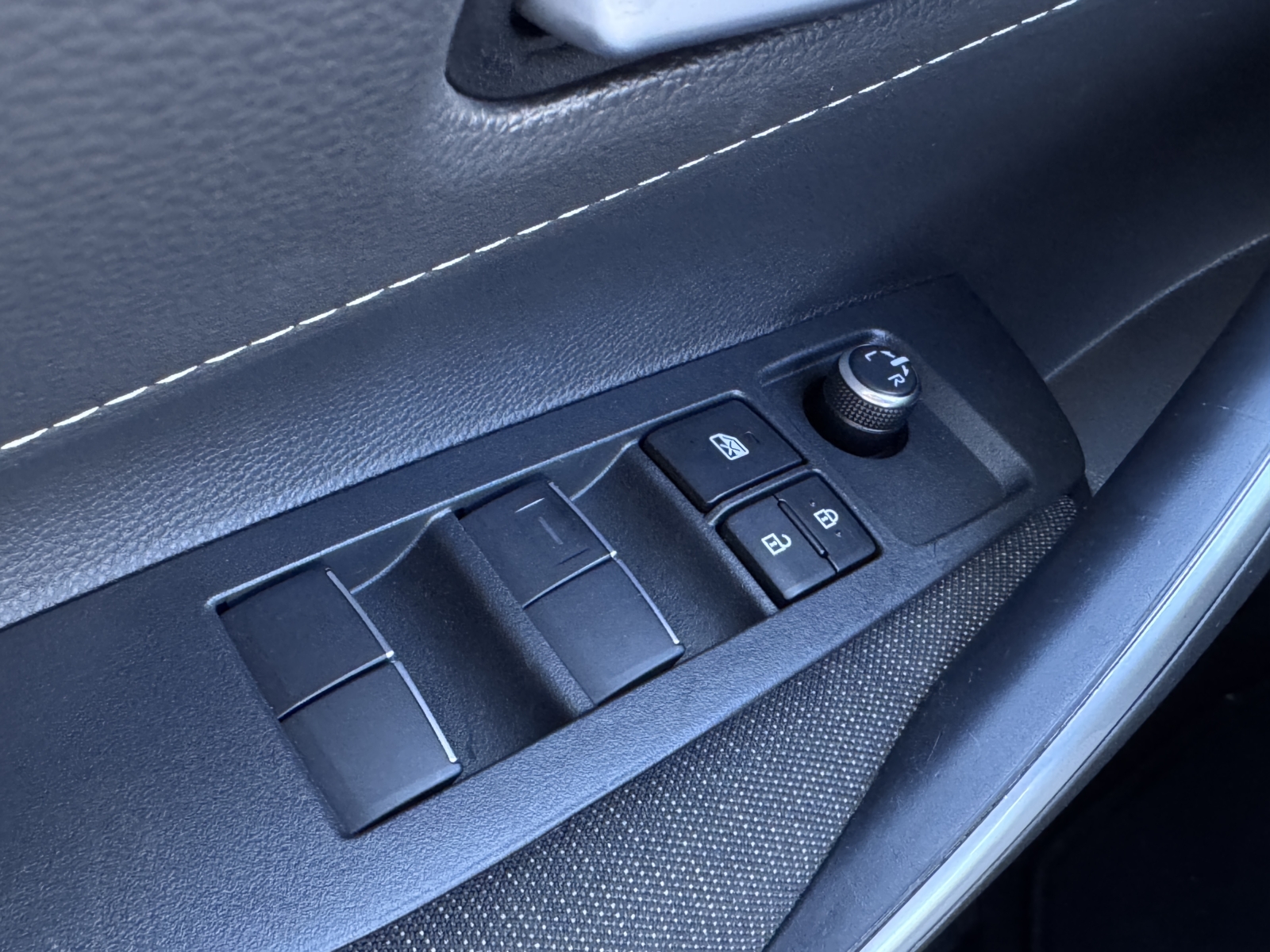 Toyota Corolla TS 1.8 Hybrid Active 2024 m. 25