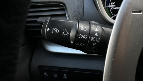 Mitsubishi Eclipse Cross 2,4 PHEV 4WD 2023 m. Įkraunamas hibridas. 11