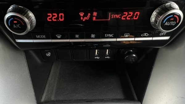 Mitsubishi Eclipse Cross 2,4 PHEV 4WD 2023 m. Įkraunamas hibridas. 19
