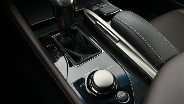 Lexus GS 300h 2.5 Executive 2017 m. 23