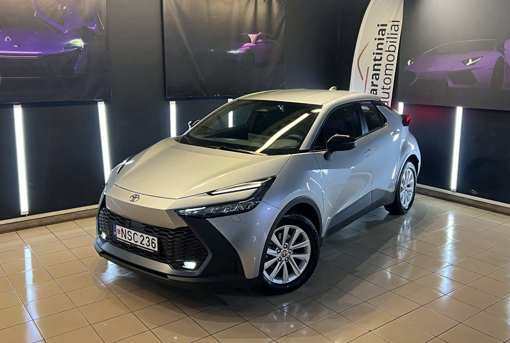 Toyota C-HR 1,8 Hybrid Active 2026 m. 1