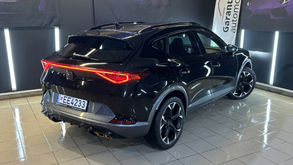 Cupra Formentor VZ 1.4 e-Hybrid 2023 m. Įkraunamas hibridas. 2
