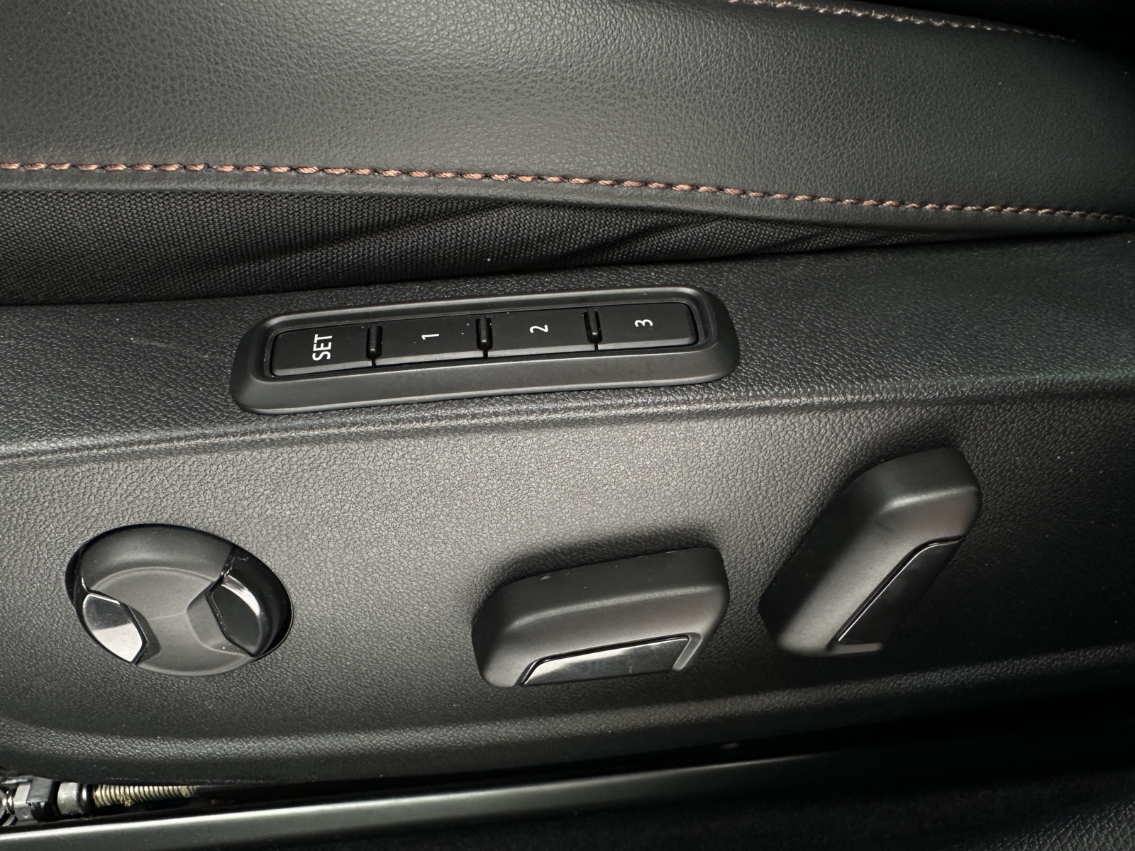 Cupra Formentor VZ 1.4 e-Hybrid 2023 m. Įkraunamas hibridas. 24