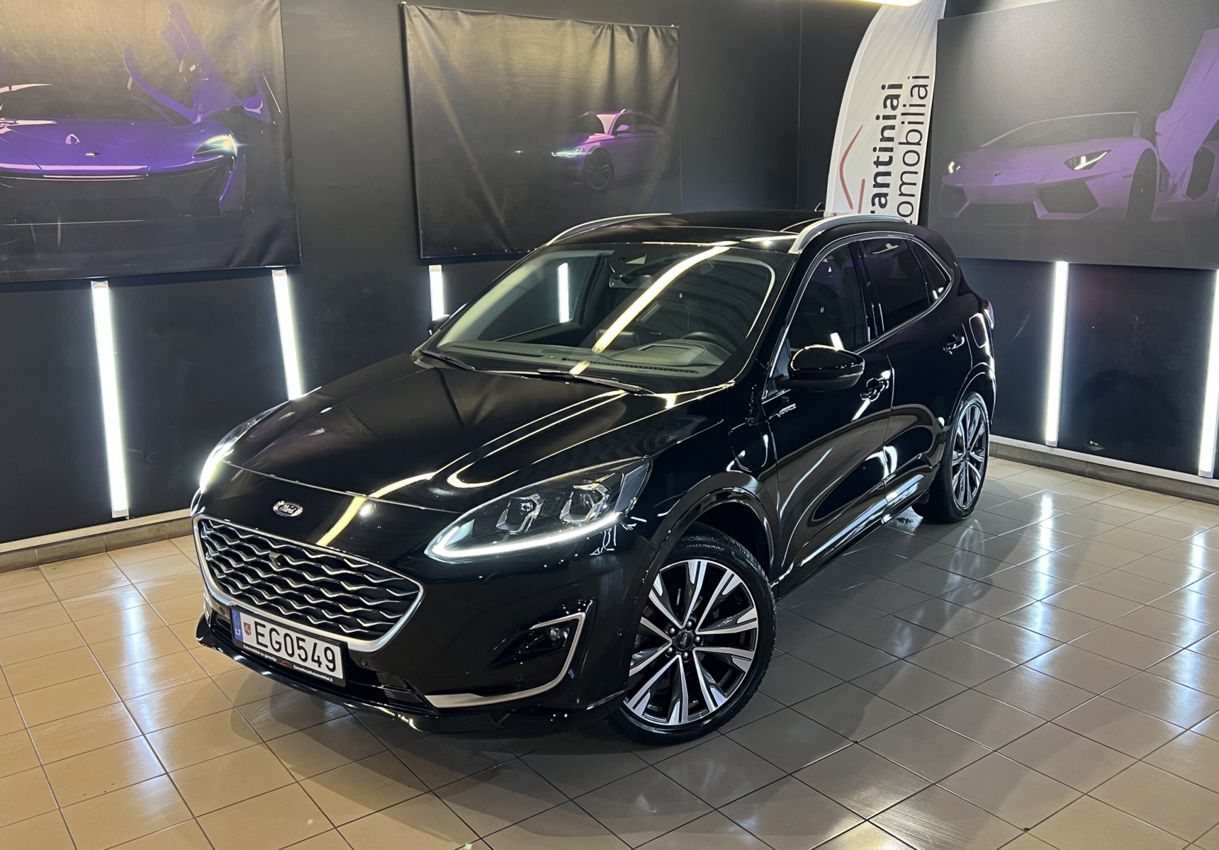 Ford Kuga 2.5 Plug-in Hybrid Vignale 2022 m. Įkraunamas hibridas 1