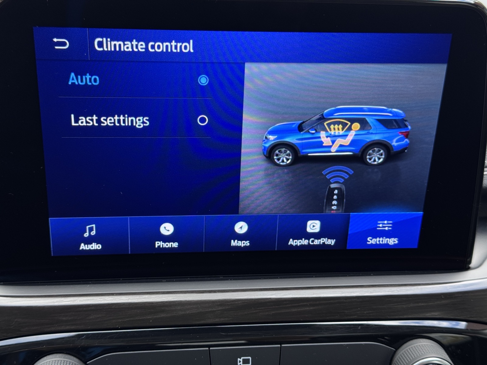 Ford Kuga 2.5 Plug-in Hybrid Vignale 2022 m. Įkraunamas hibridas 32