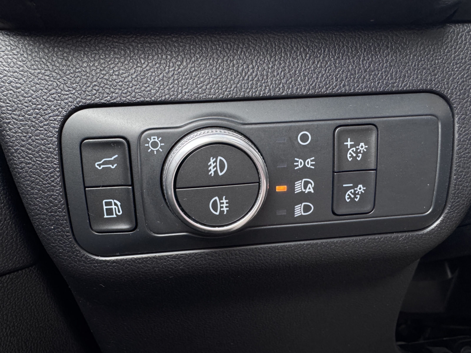 Ford Kuga 2.5 Plug-in Hybrid Vignale 2022 m. Įkraunamas hibridas 40