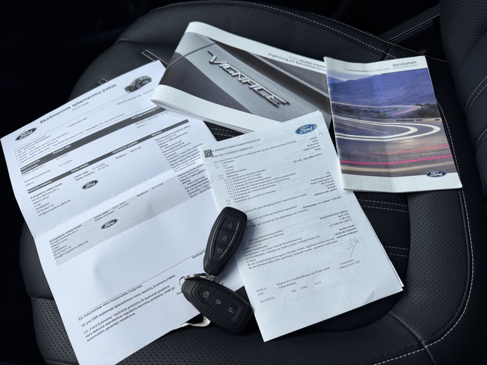 Ford Kuga 2.5 Plug-in Hybrid Vignale 2022 m. Įkraunamas hibridas 42