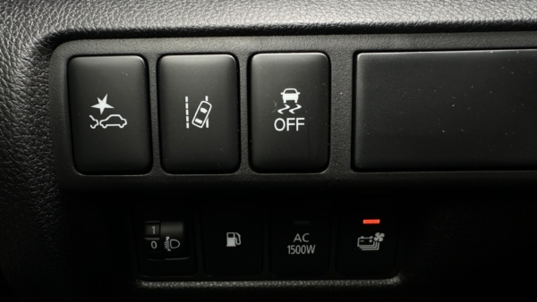 Mitsubishi Eclipse Cross 2,4 PHEV 4WD 2022 m. Įkraunamas hibridas 23