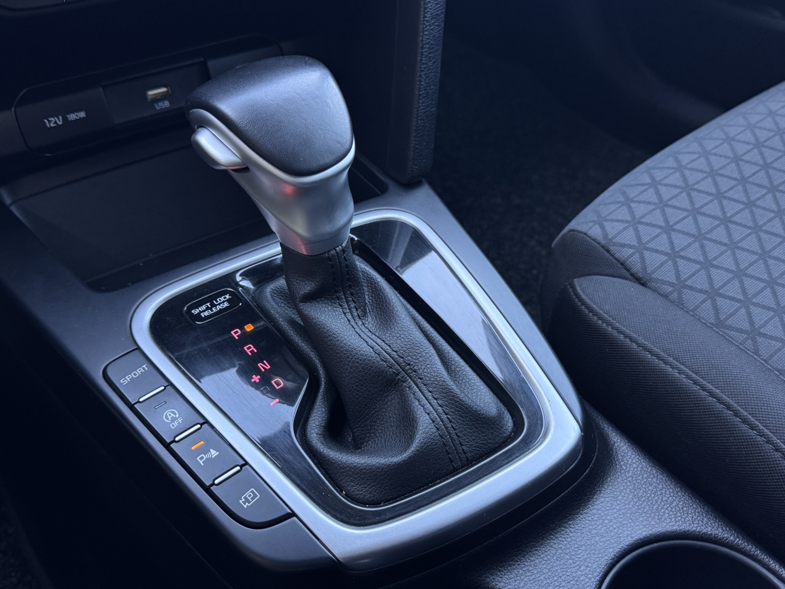 Kia Cee’d 1.5 T-GDi LX Plius 2023 m. 22