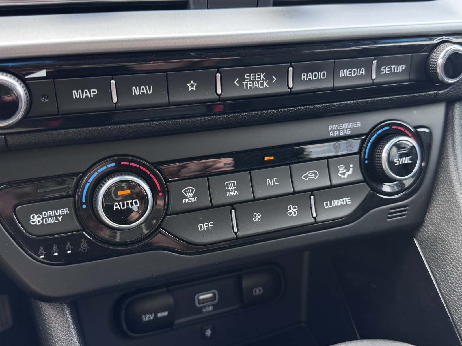 Kia Niro 1.6 Hybrid EX 2021 m. 24