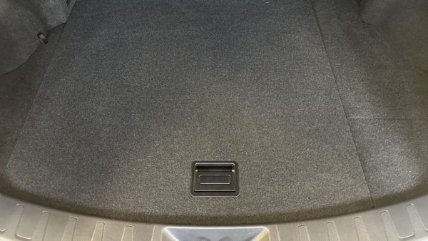 Lexus UX 300h 2.0 F-Sport Design 2025 m. 25