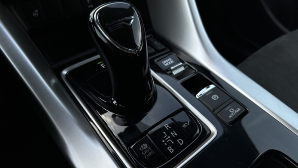 Mitsubishi Eclipse Cross 2,4 PHEV 4WD 2022 m. Įkraunamas hibridas 22