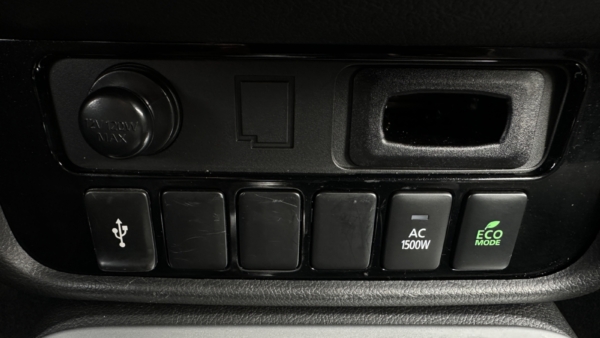 Mitsubishi Outlander 2.4 PHEV 4WD 2020 m. Įkraunamas hibridas. 20