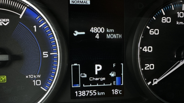 Mitsubishi Outlander 2.4 PHEV 4WD 2020 m. Įkraunamas hibridas. 8