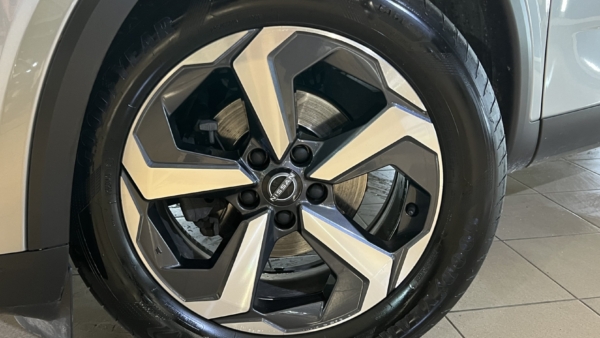 Nissan Qashqai 1.3 DIG-T MHEV N-Connecta 2023 m. 4