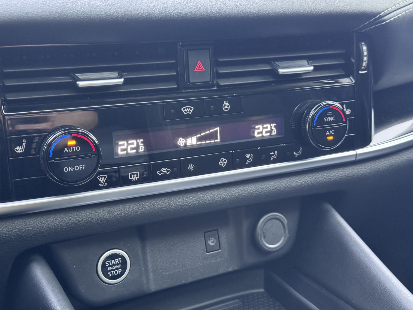 Nissan Qashqai 1.3 DIG-T MHEV N-Connecta Design 2024 m. 23