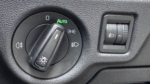 Skoda Kamiq 1.0 TSi DSG Style 2023 m. 25