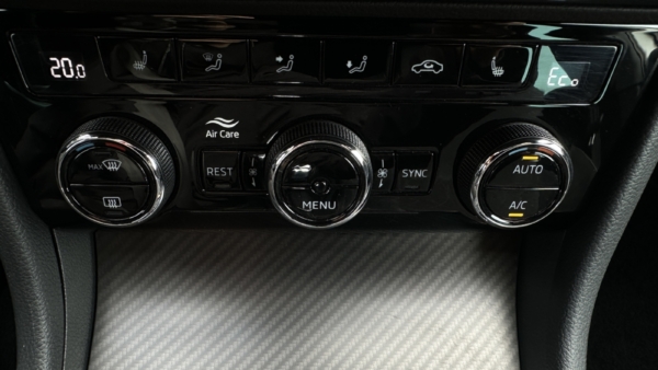 Skoda Superb 1.4 iV Plug-in SportLine 2020 m. Įkraunamas hibridas 18