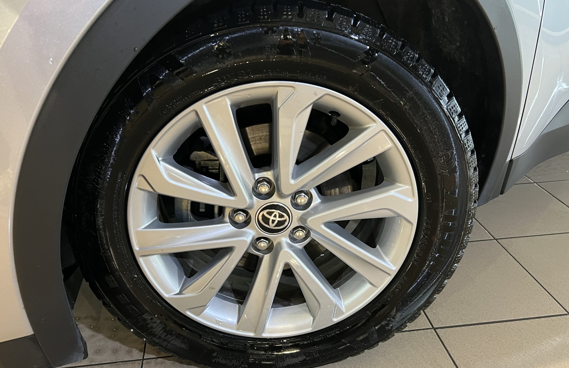 Toyota C-HR 1,8 Hybrid Active 2026 m. 2