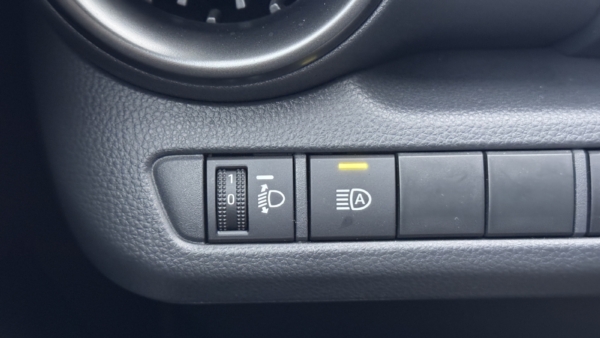 Toyota C-HR 1,8 Hybrid Active 2026 m. 28