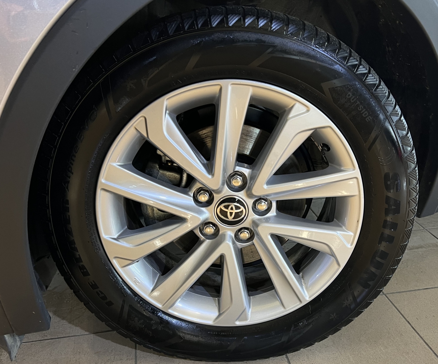 Toyota C-HR 1,8 Hybrid Active 2026 m. 4