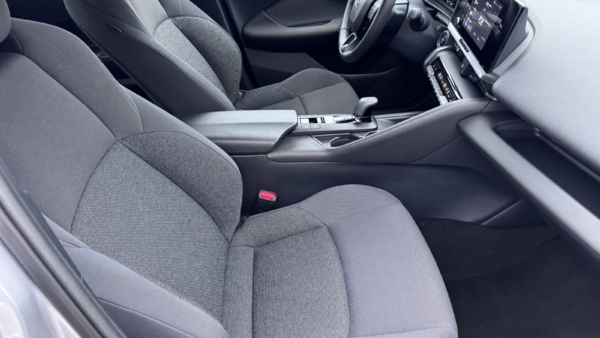 Toyota C-HR 1,8 Hybrid Active 2026 m. 7
