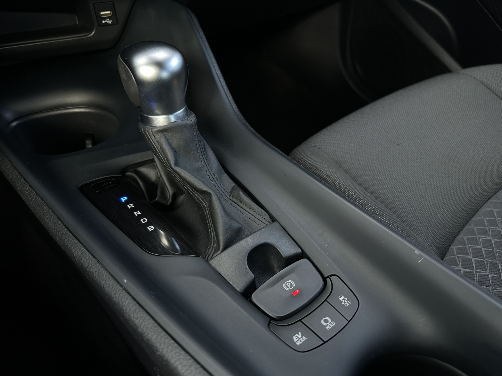 Toyota C-HR 1.8 Hybrid Dynamic 2023 m. 21