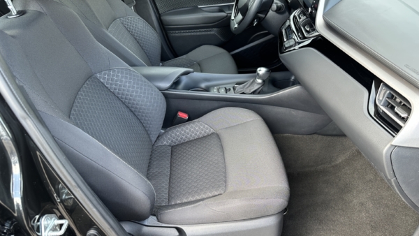 Toyota C-HR 1.8 Hybrid Dynamic 2023 m. 4