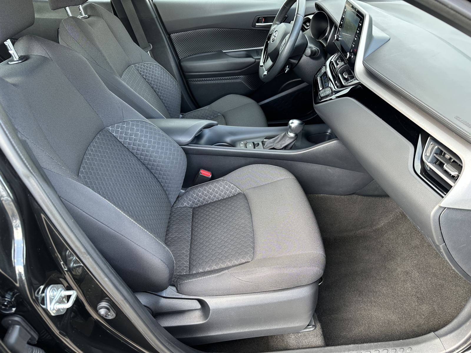 Toyota C-HR 1.8 Hybrid Dynamic 2023 m. 4