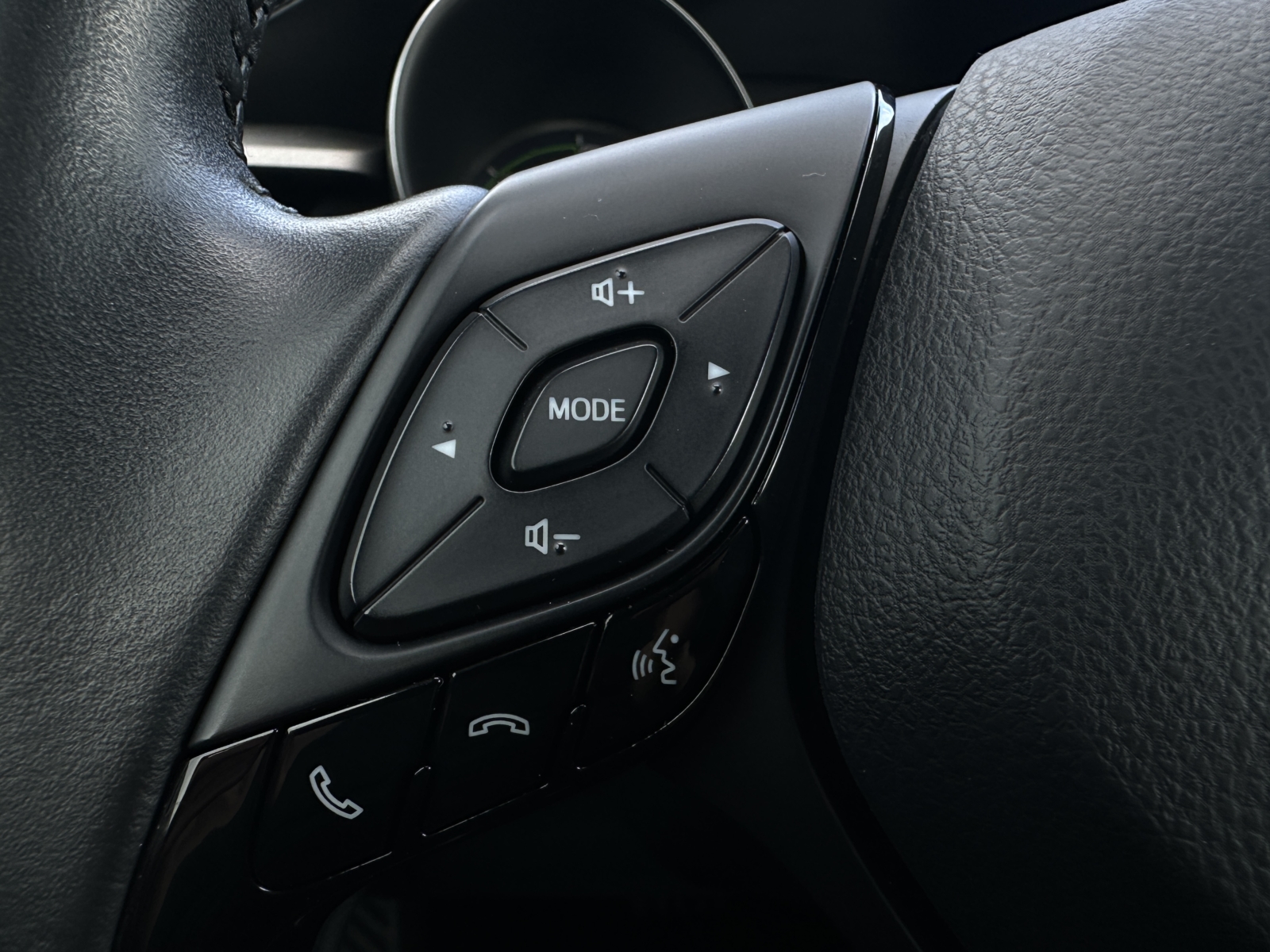 Toyota C-HR 1.8 Hybrid Dynamic 2023 m. 10