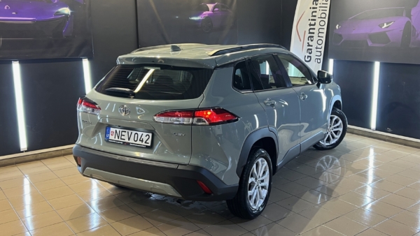 Toyota Corolla Cross 1.8 Active 2024 m. 2