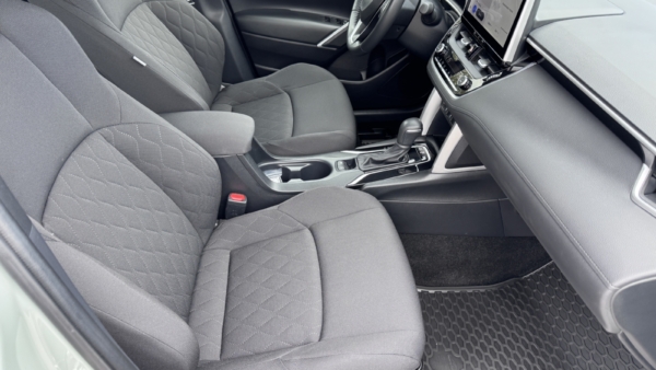 Toyota Corolla Cross 1.8 Active 2024 m. 3