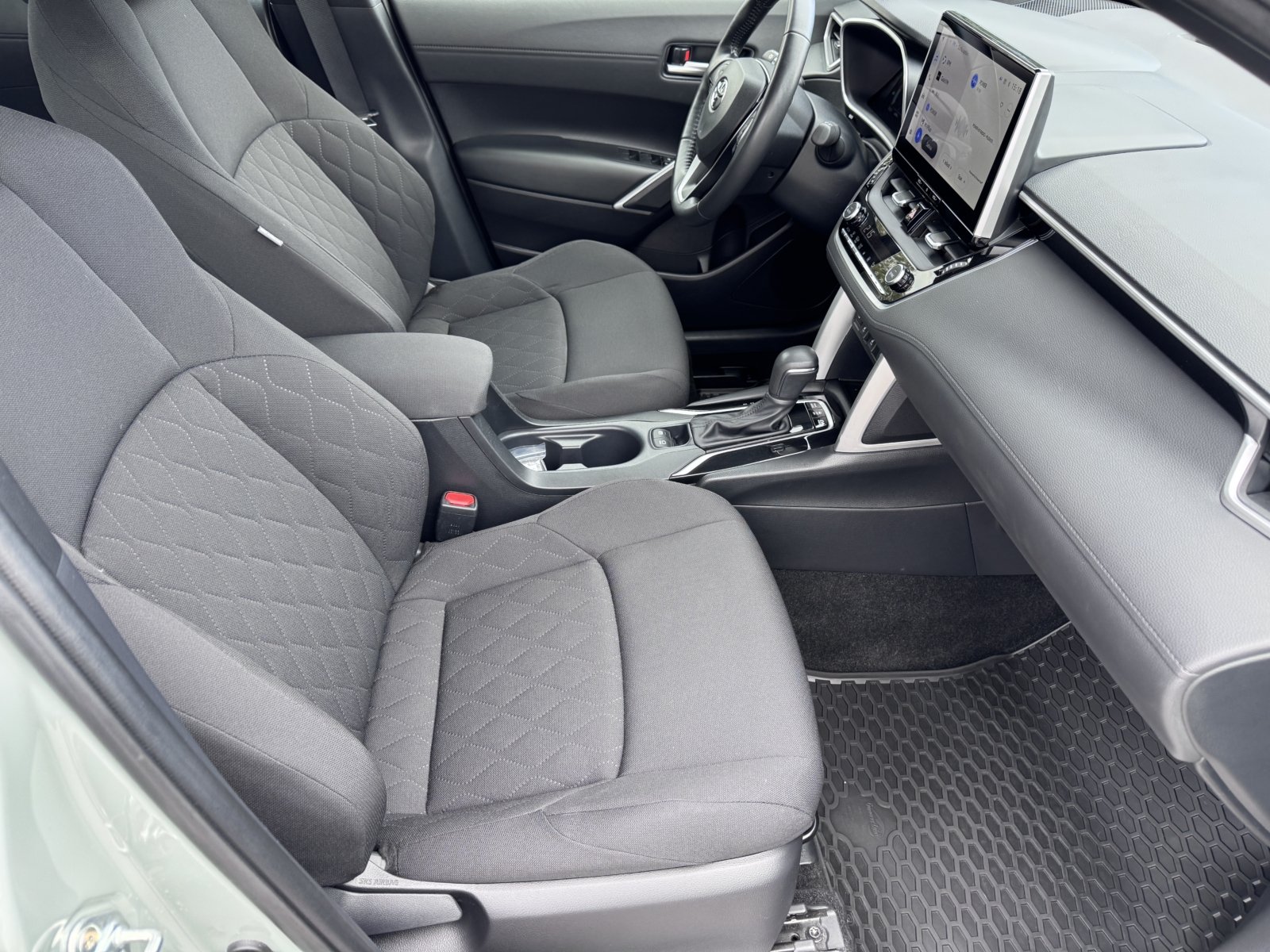 Toyota Corolla Cross 1.8 Active 2024 m. 3