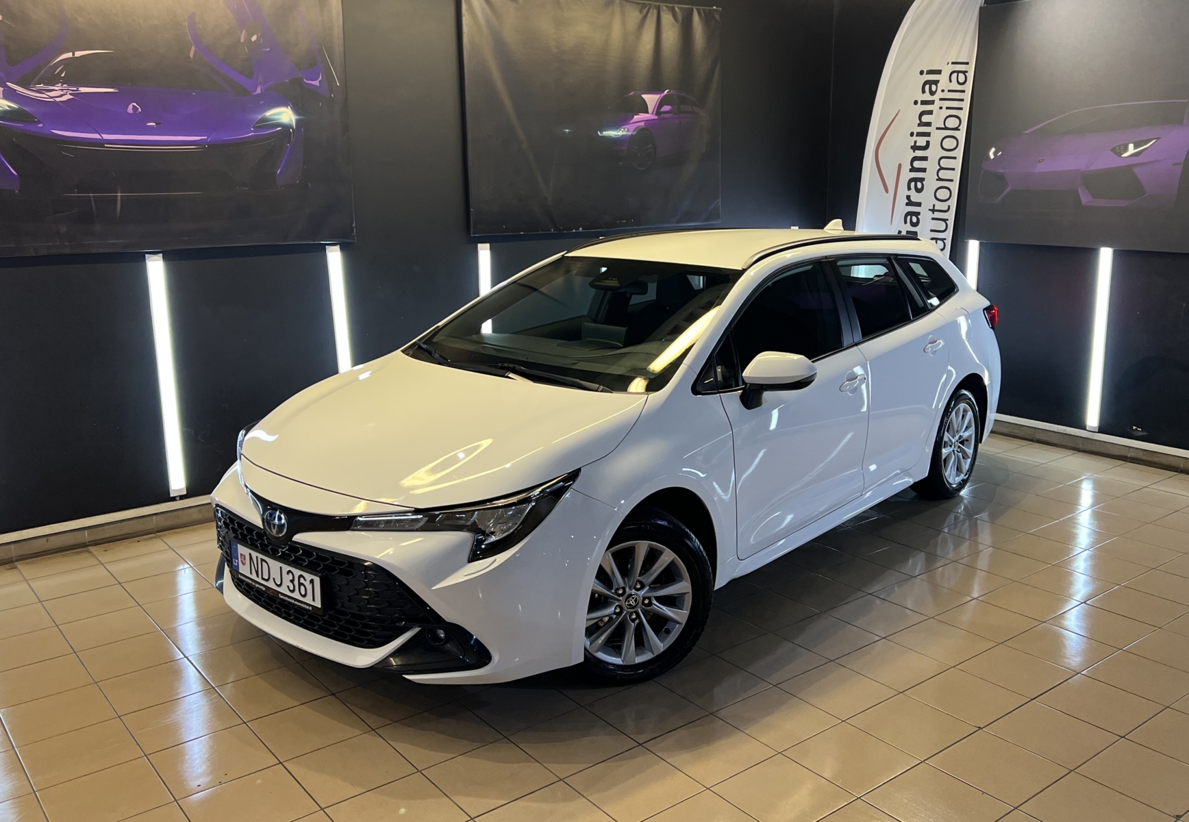 Toyota Corolla TS 1.8 Hybrid Active 2024 m. 1
