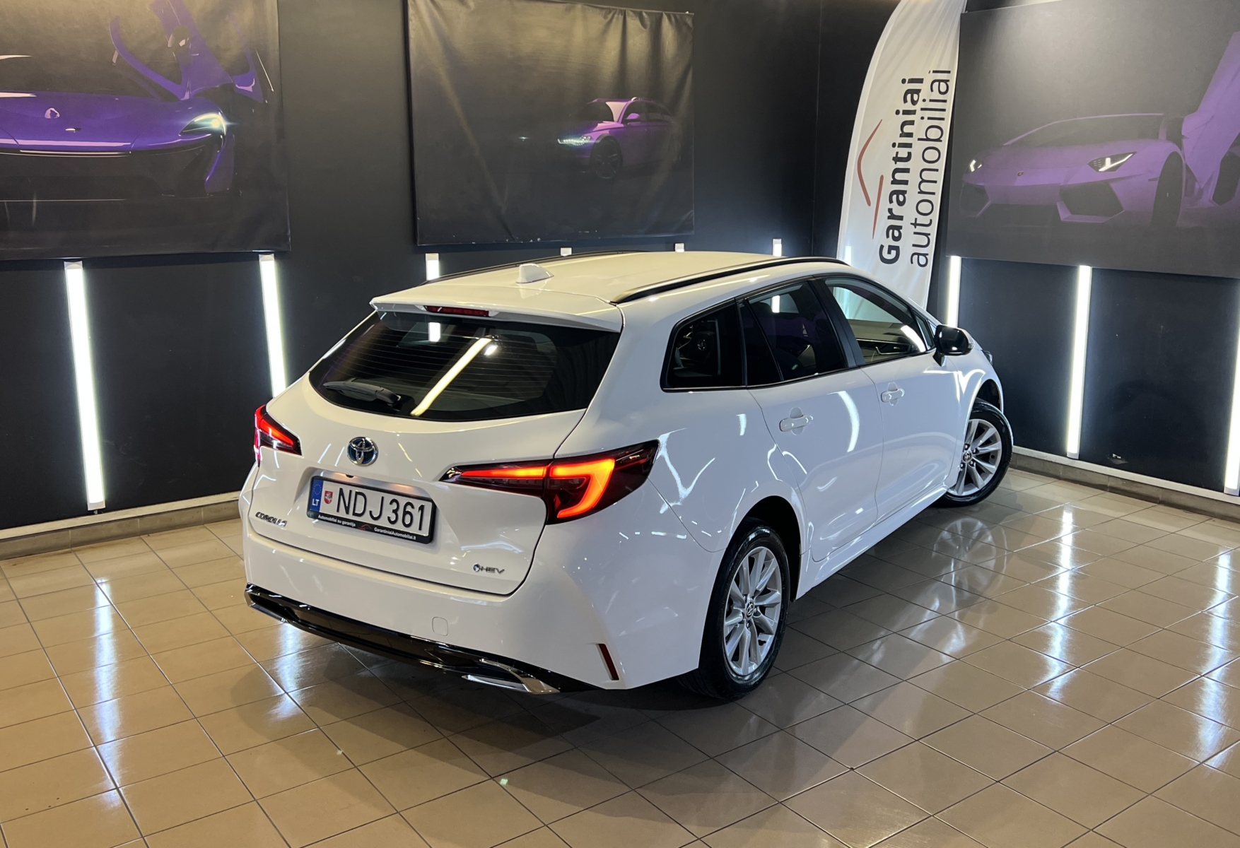 Toyota Corolla TS 1.8 Hybrid Active 2024 m. 2