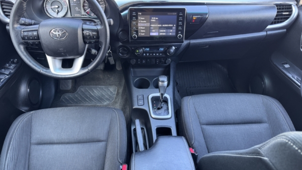 Toyota Hilux 2,8 AT Active + Cover paketas 2023 m. 3