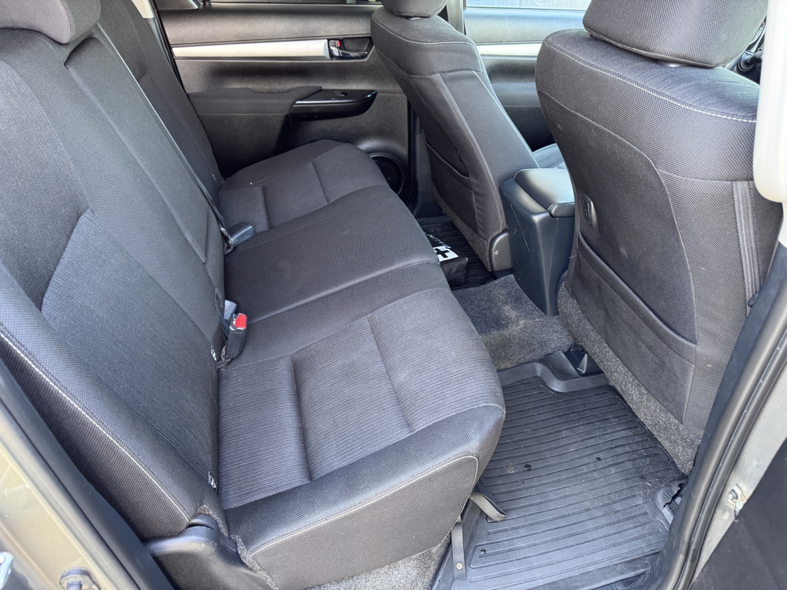 Toyota Hilux 2,8 AT Active + Cover paketas 2023 m. 5