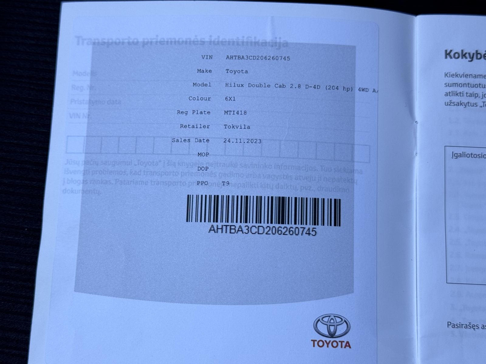Toyota Hilux 2,8 AT Active + Cover paketas 2023 m. 9