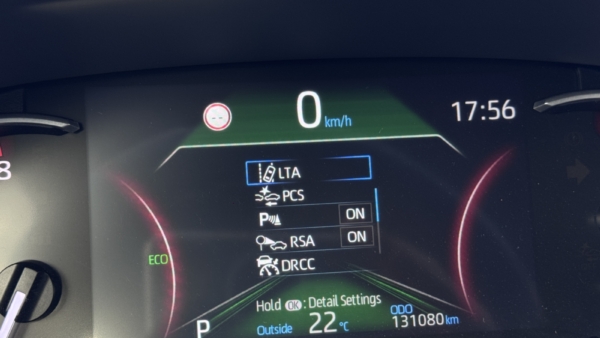 Toyota RAV4 2.0 Luxury + Comfort paketas 2022 m. 12