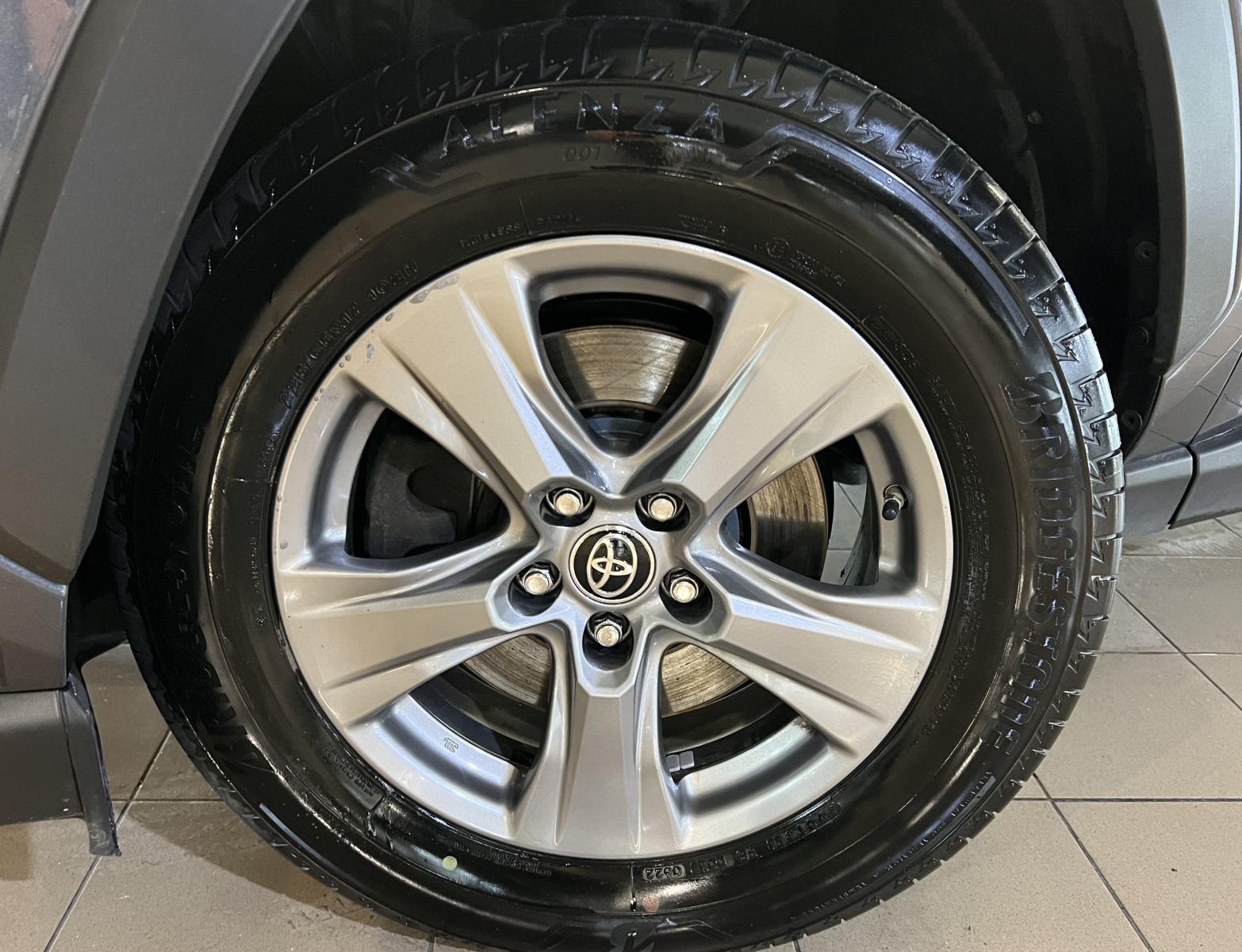 Toyota RAV4 2.0 Luxury + Comfort paketas 2022 m. 4