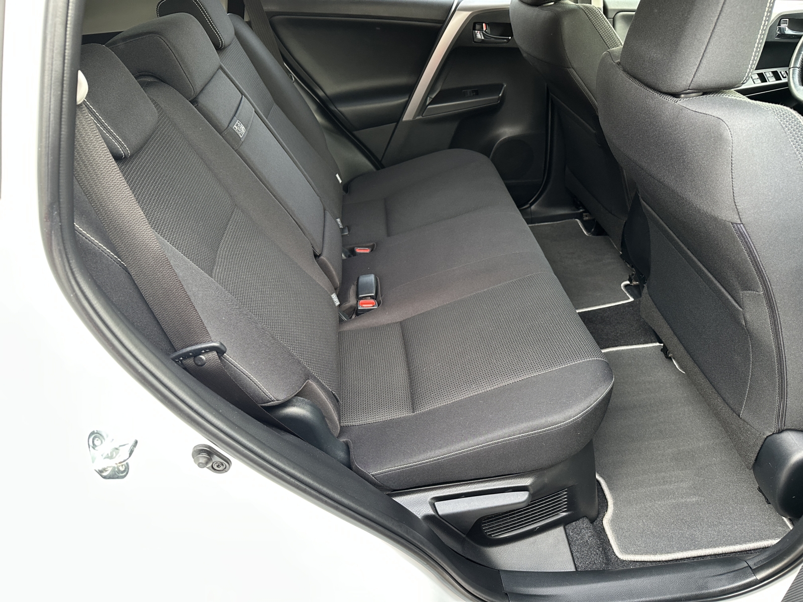 Toyota RAV4 2.5 Hybrid AWD Edition-S 2017 m. 5