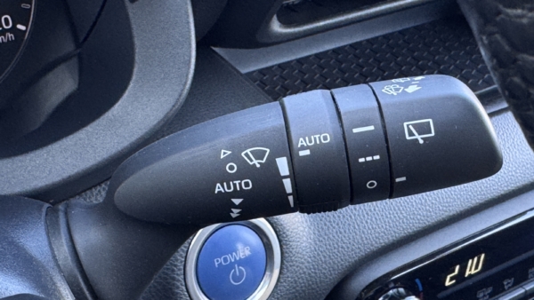 Toyota Yaris 1.5 Hybrid Active Plius 2023 m. 15