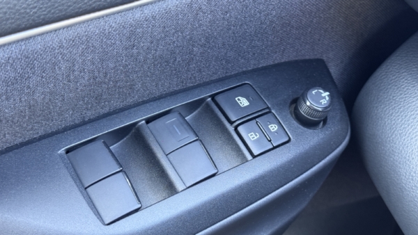 Toyota Yaris 1.5 Hybrid Active Plius 2023 m. 26