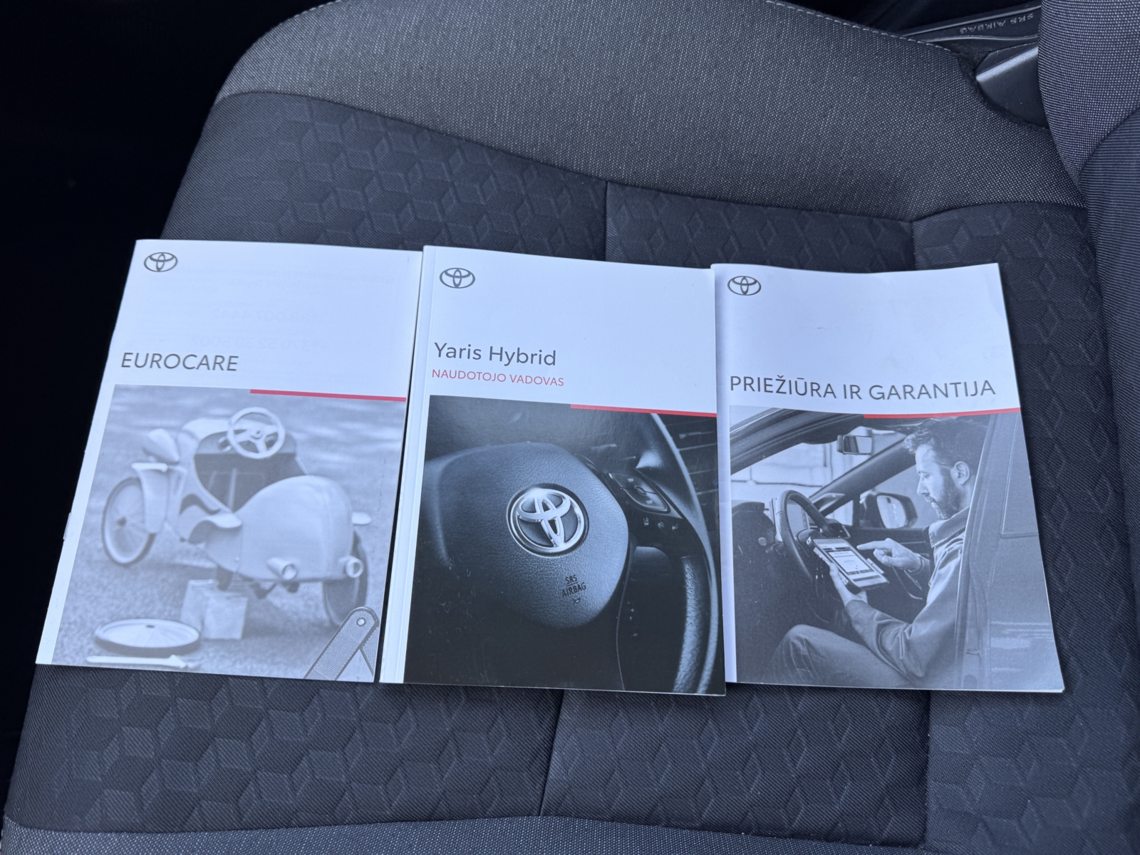 Toyota Yaris 1.5 Hybrid Active Plius 2023 m. 28